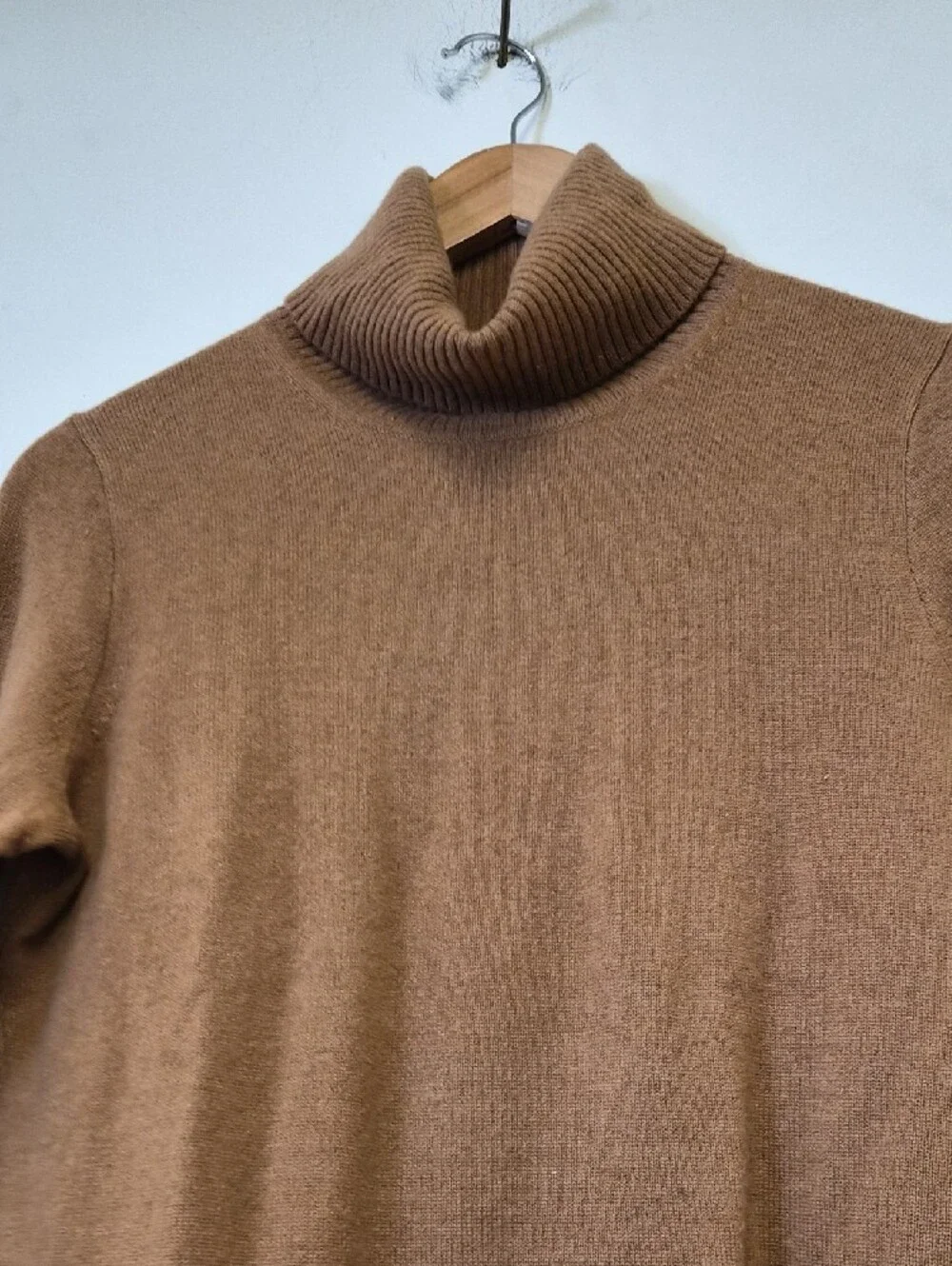 J. Crew Camel Brown Turtleneck Sweater Size M